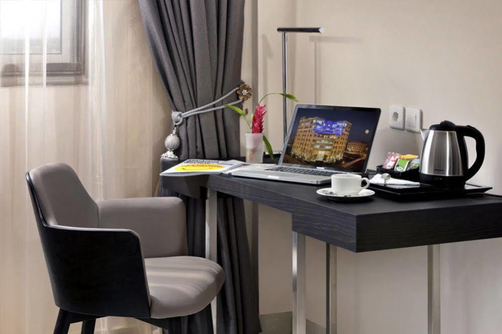 Bravia Hotel Ouagadougou Eksteriør bilde