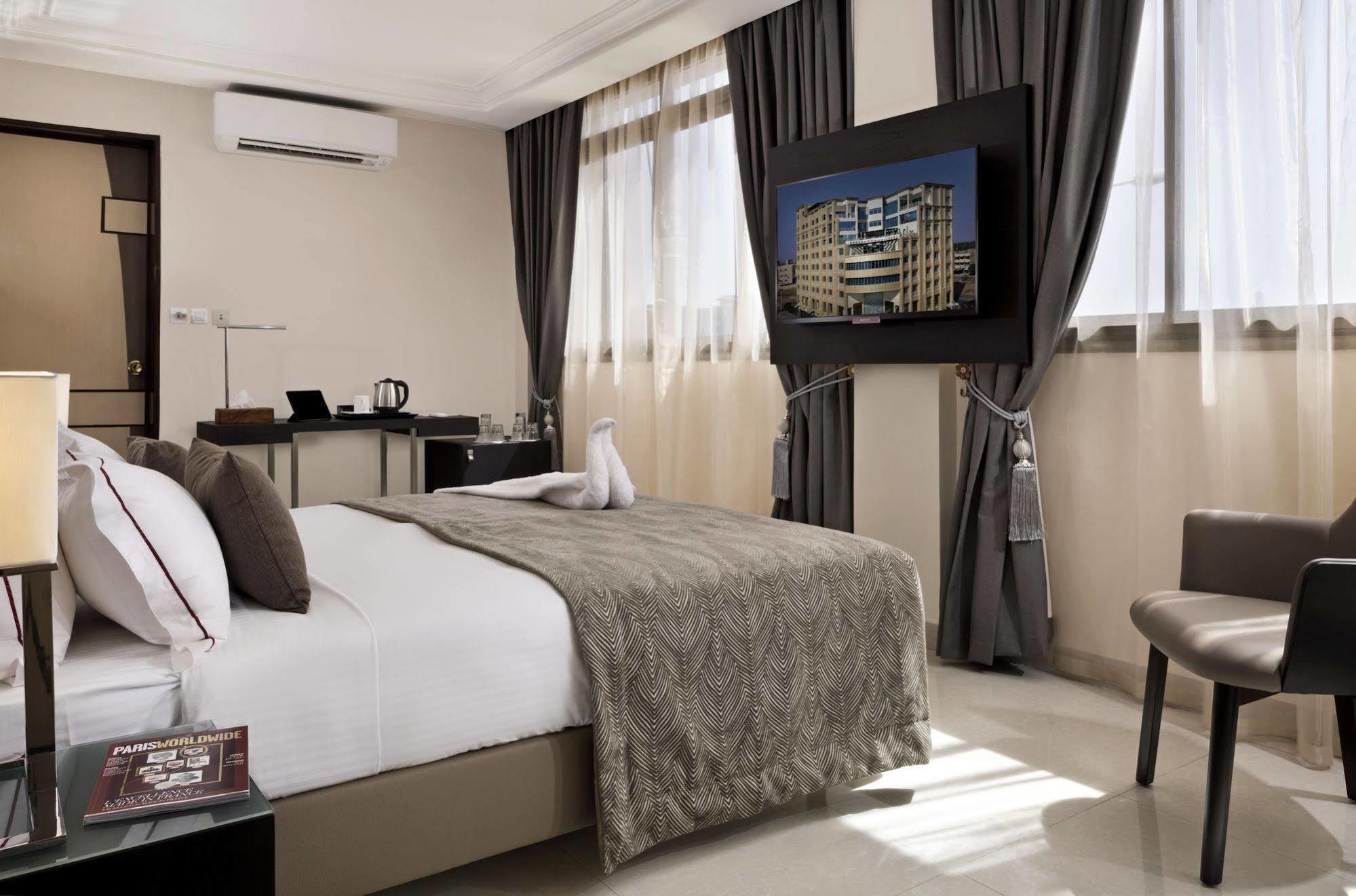 Bravia Hotel Ouagadougou Eksteriør bilde