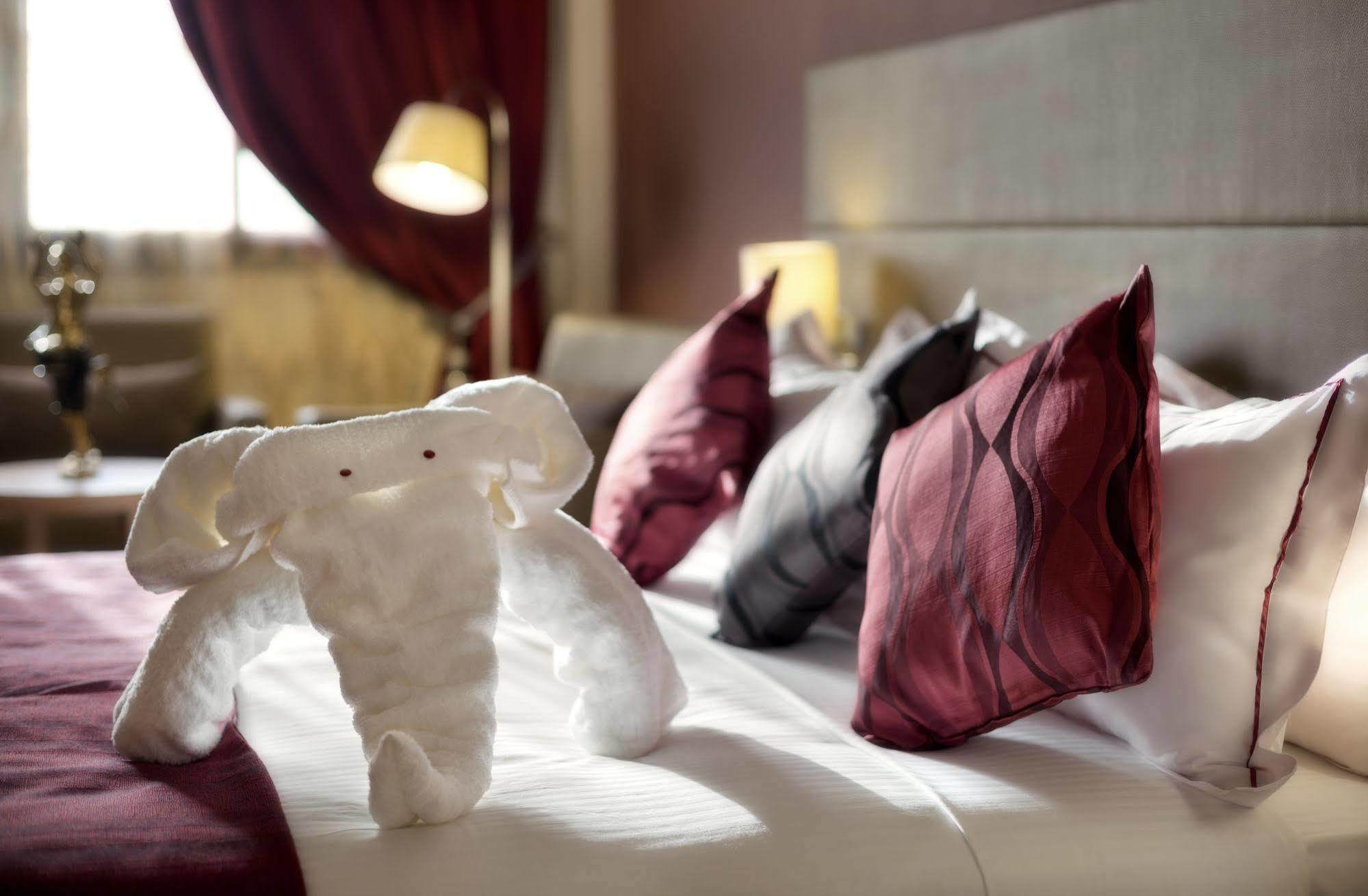 Bravia Hotel Ouagadougou Eksteriør bilde